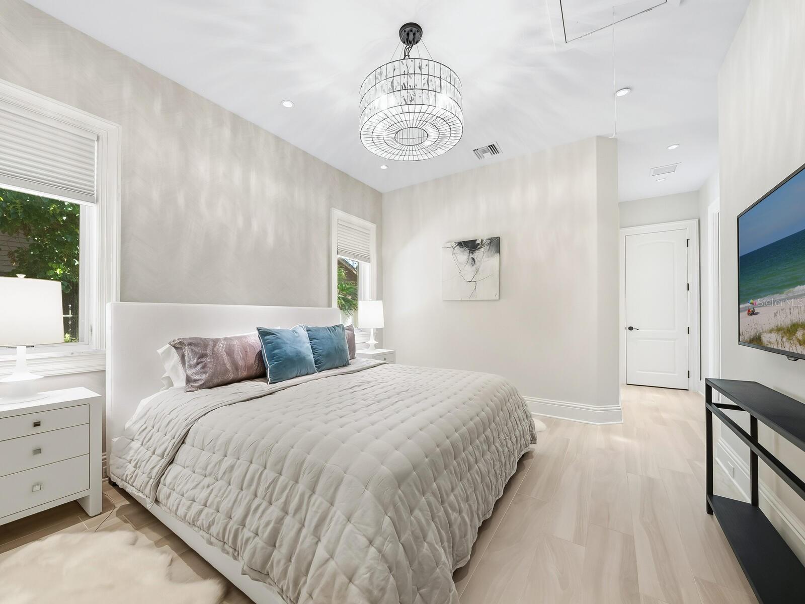 CHEROKEE PARK - Residential