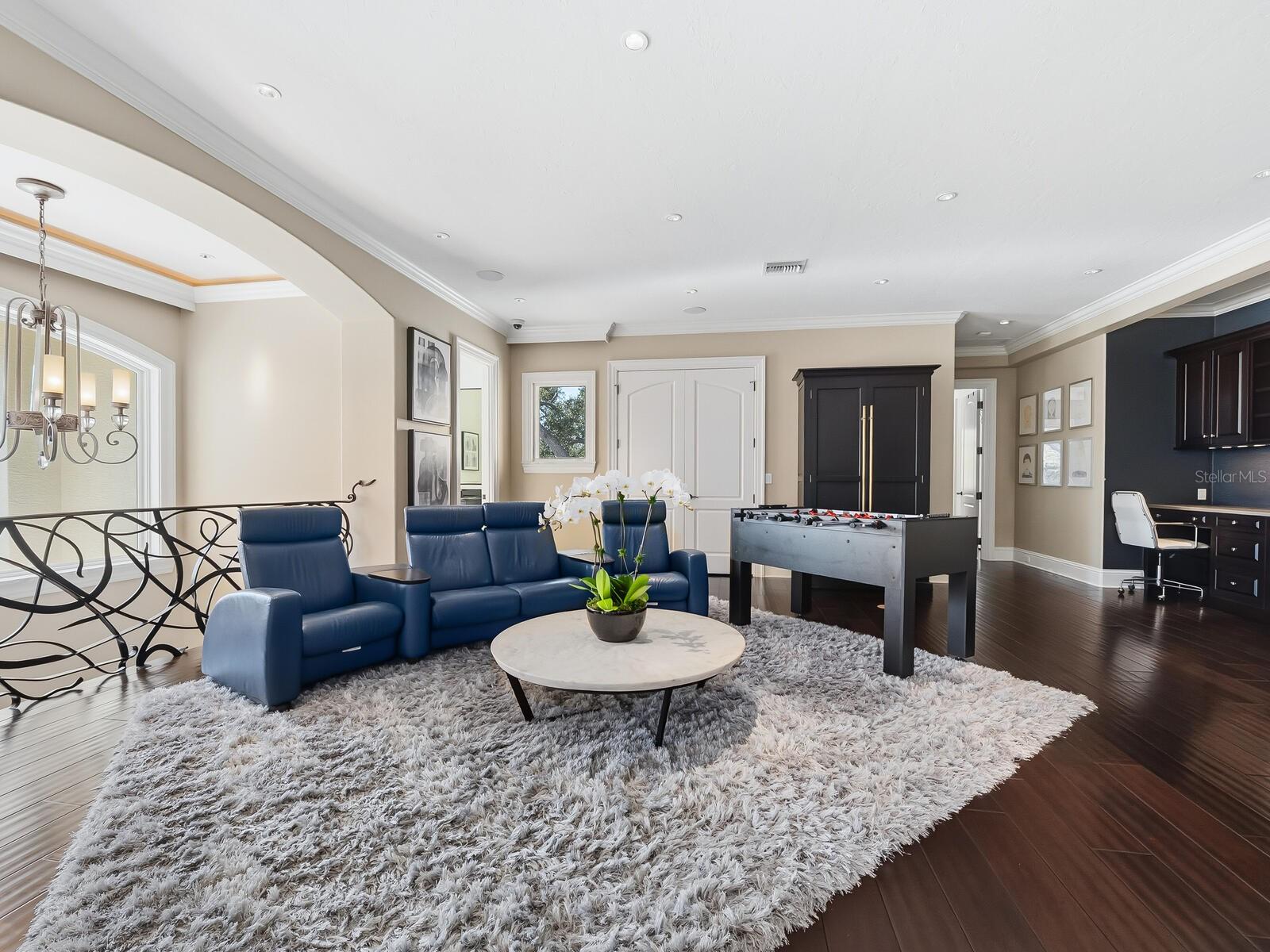 CHEROKEE PARK - Residential