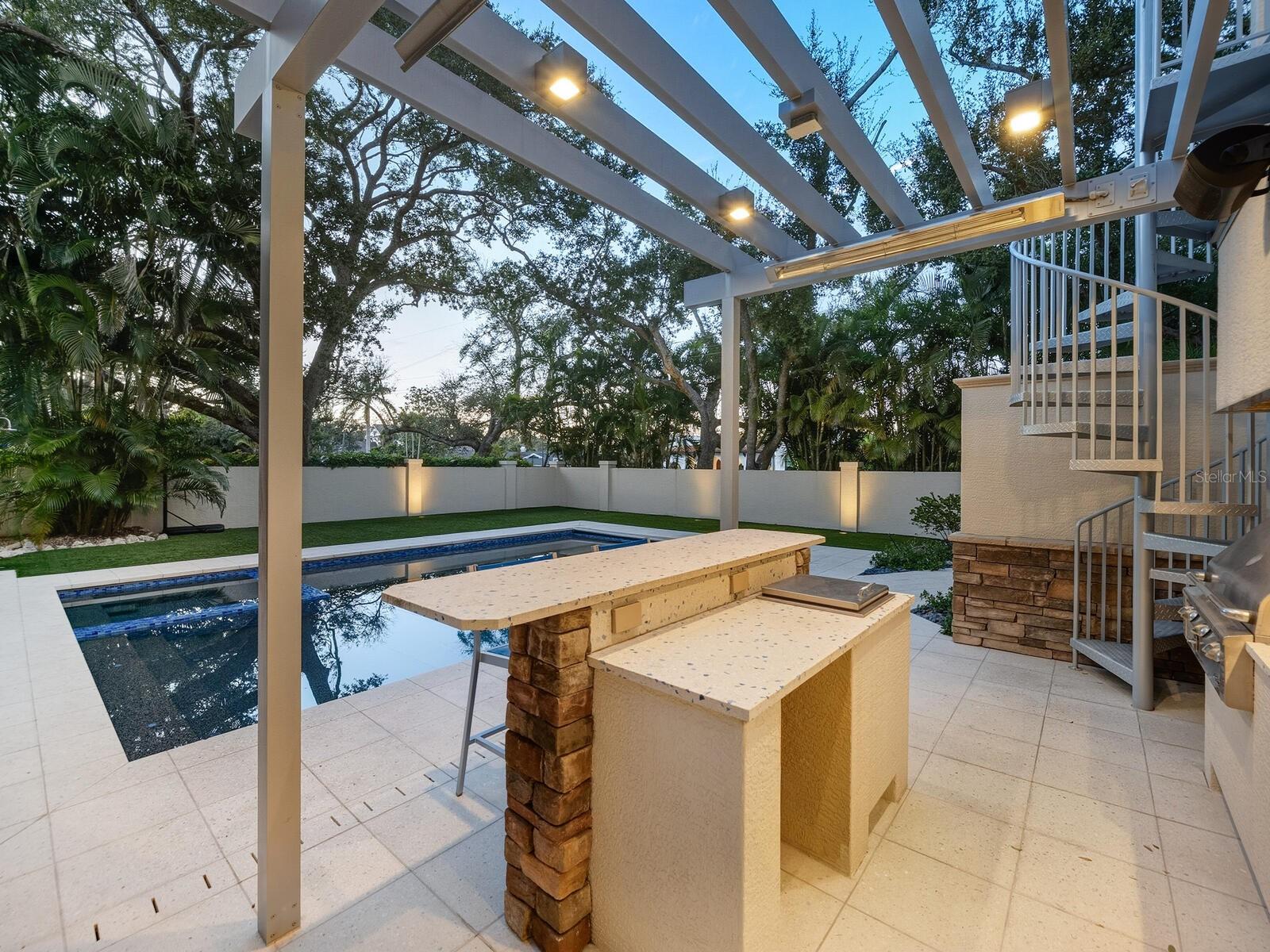 CHEROKEE PARK - Residential