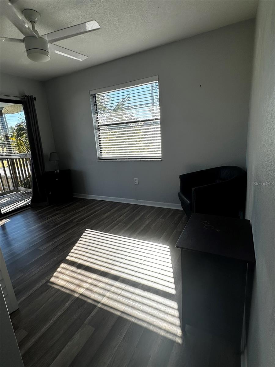 HUDSON BEACH ESTATES - Residential Lease