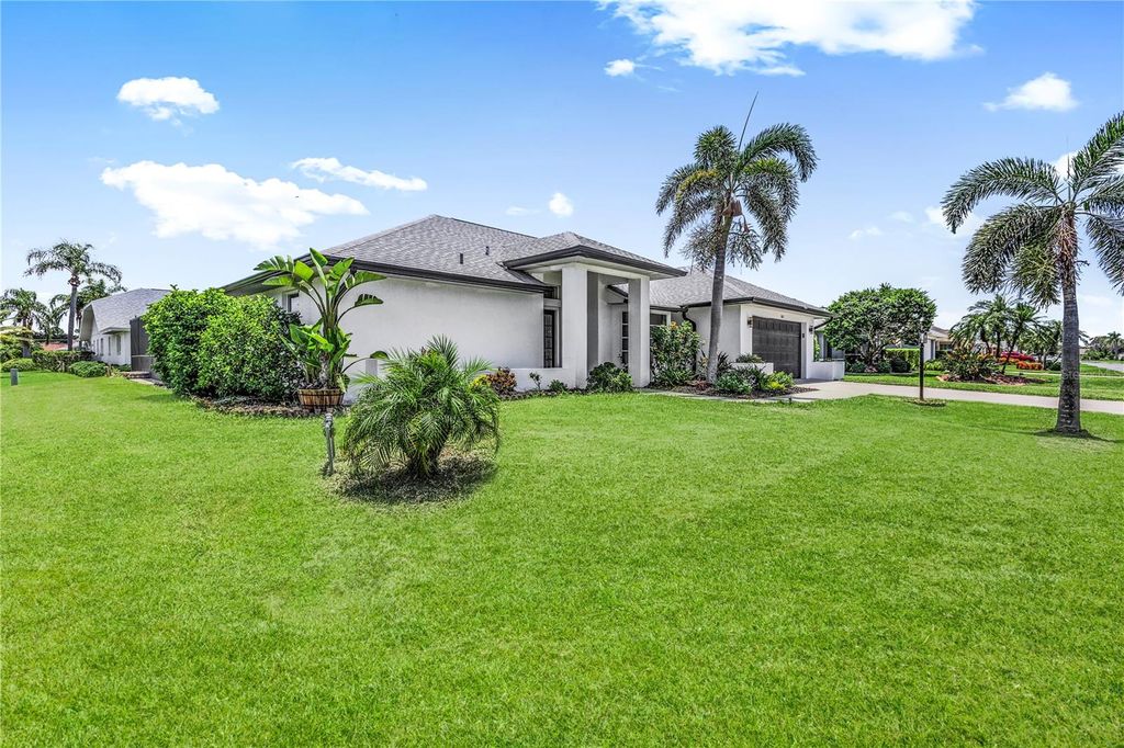 Photo of 5807 Garfield Road, Venice, FL 34293 (MLS # A4662994)