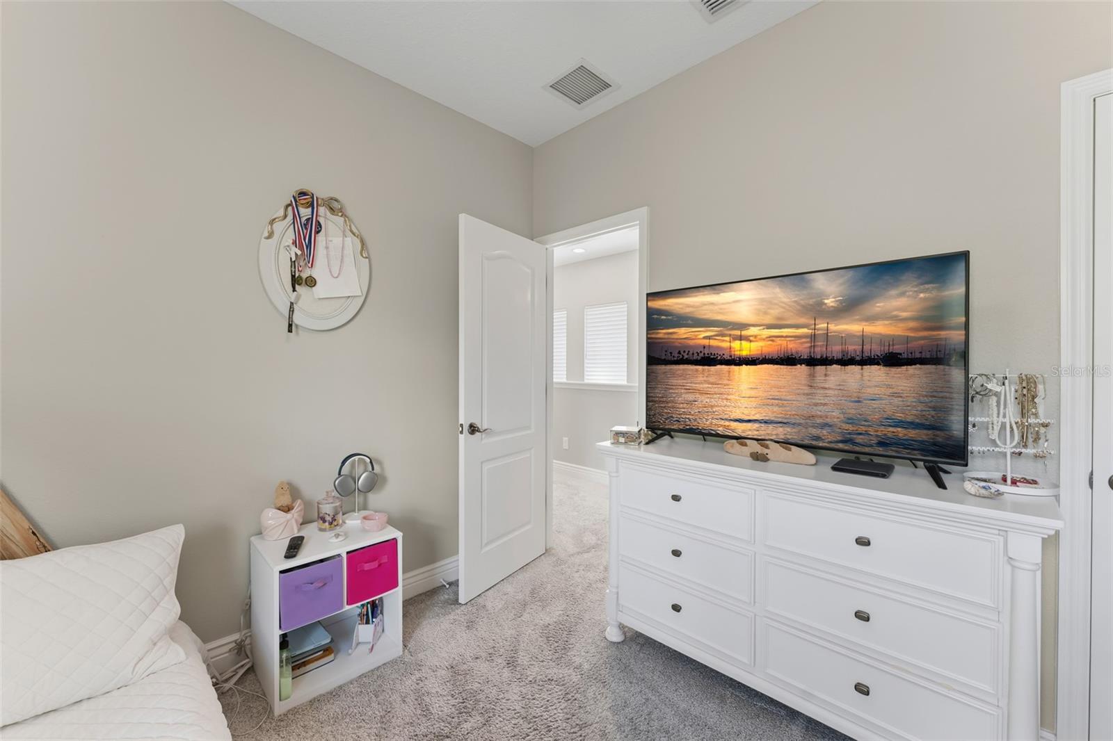 LAUREATE PARK - Residential