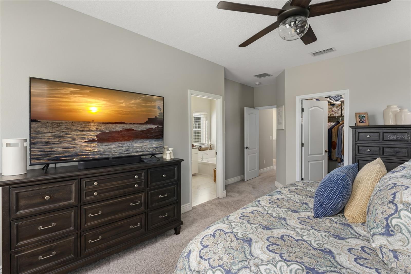 LAUREATE PARK - Residential