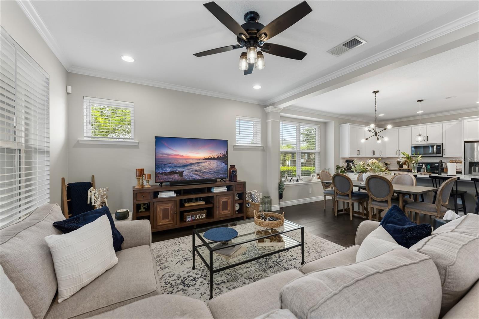 LAUREATE PARK - Residential