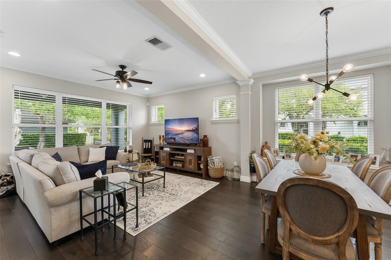 LAUREATE PARK - Residential