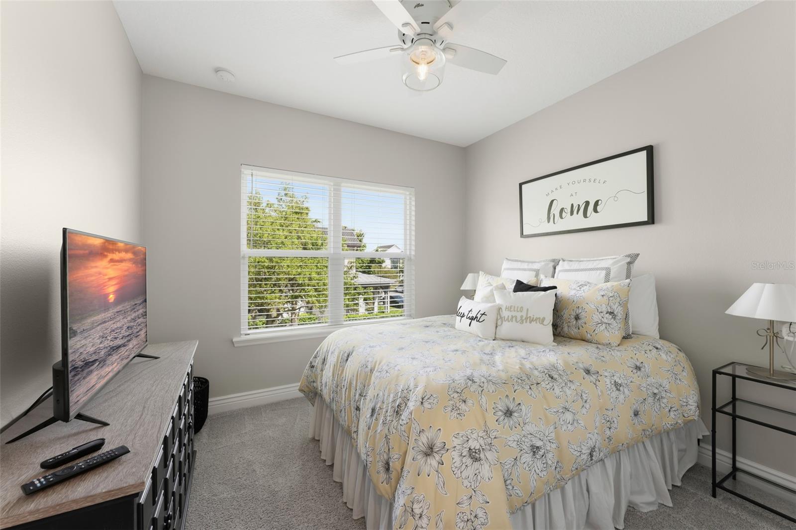 LAUREATE PARK - Residential