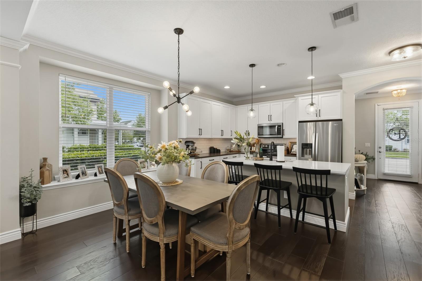 LAUREATE PARK - Residential