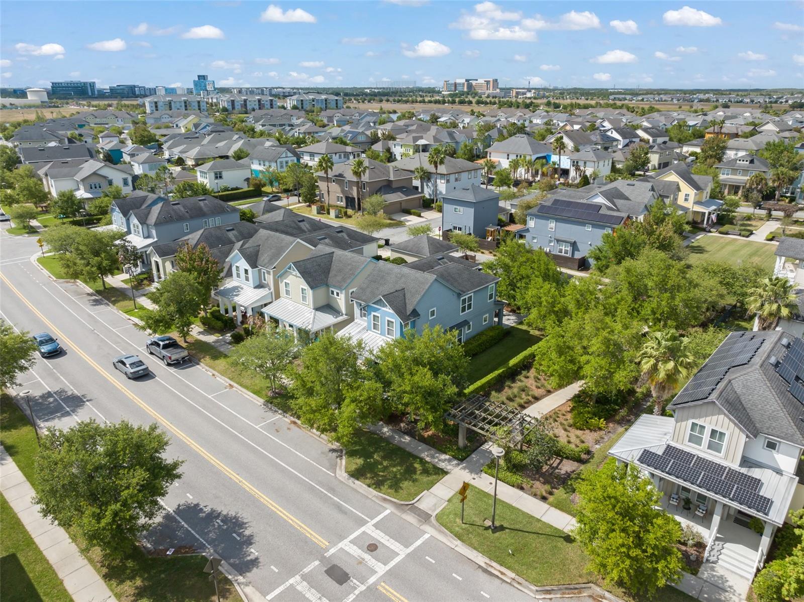 LAUREATE PARK - Residential