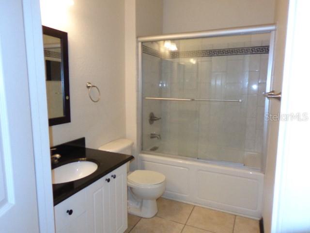 CRESCENT PLACE AT LAKE LOTUS CONDO - Residential Lease