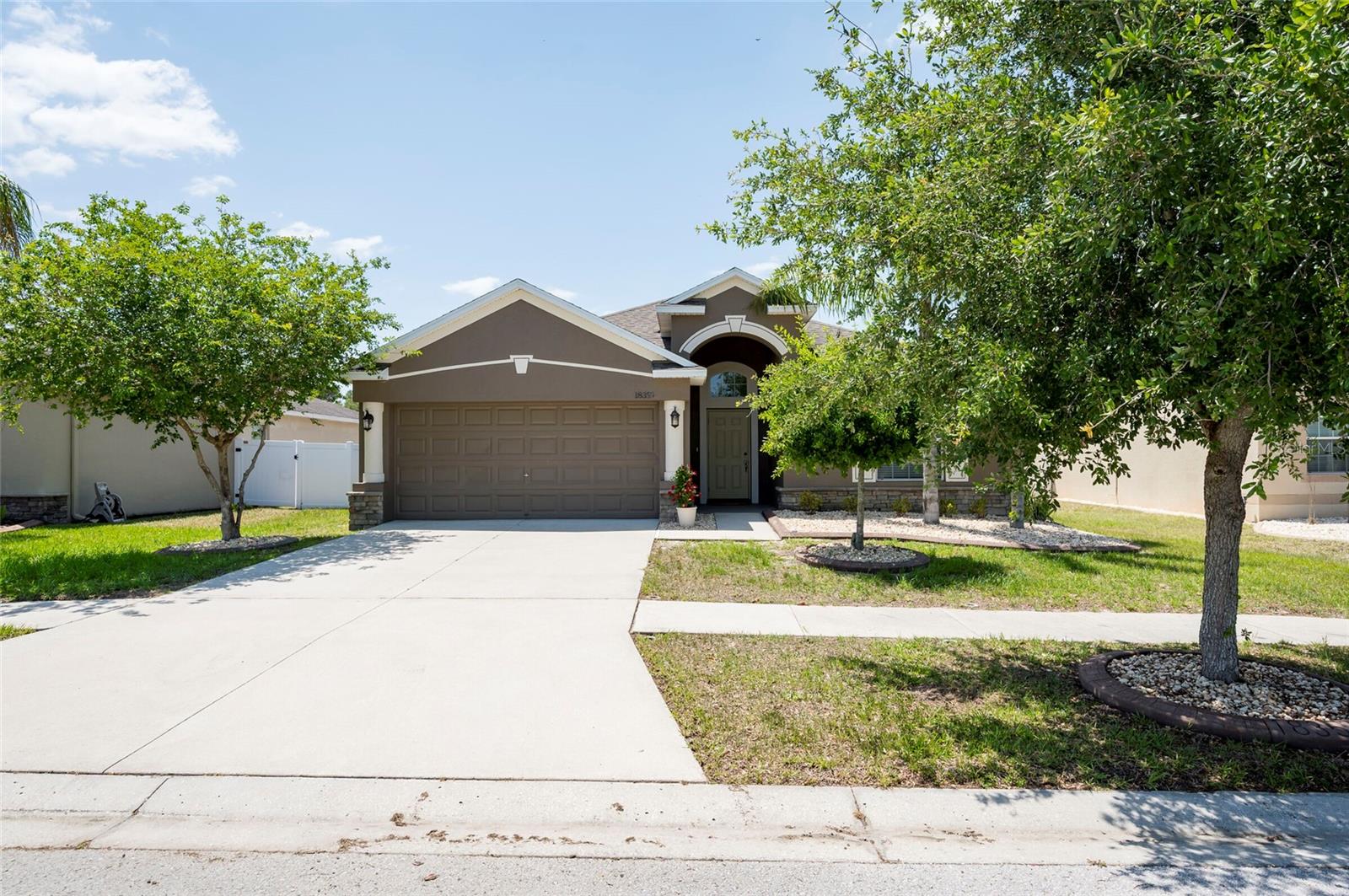 18353 BRIAR OAKS DRIVE