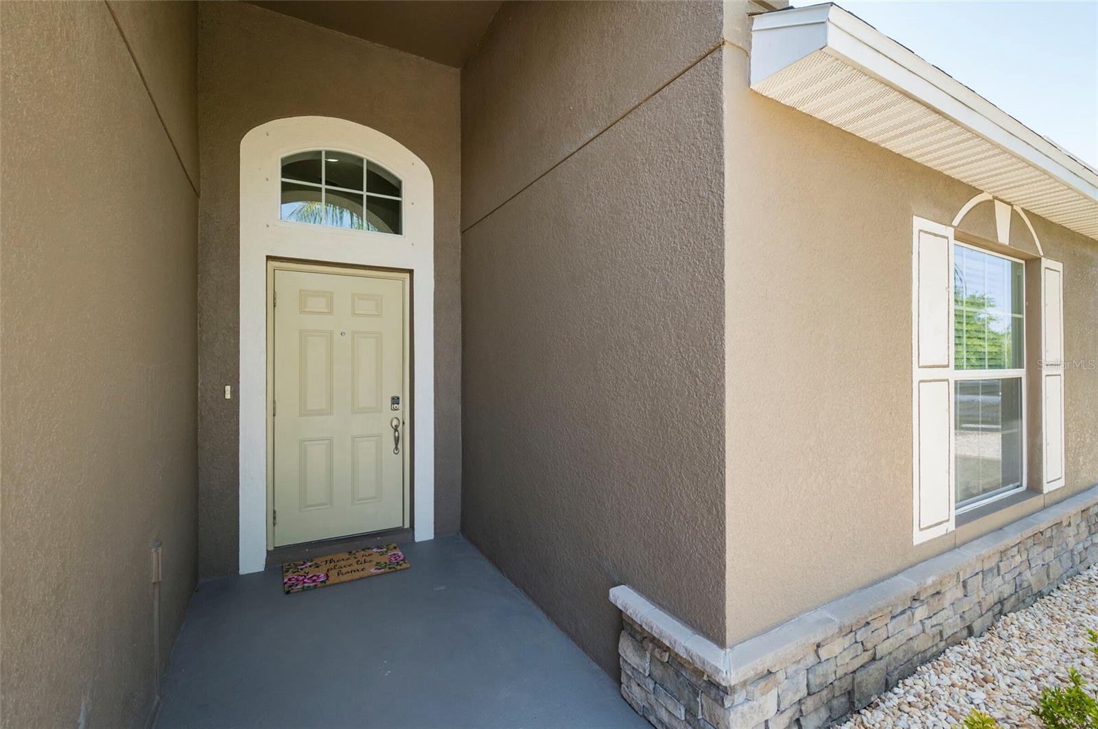 18353 BRIAR OAKS DRIVE