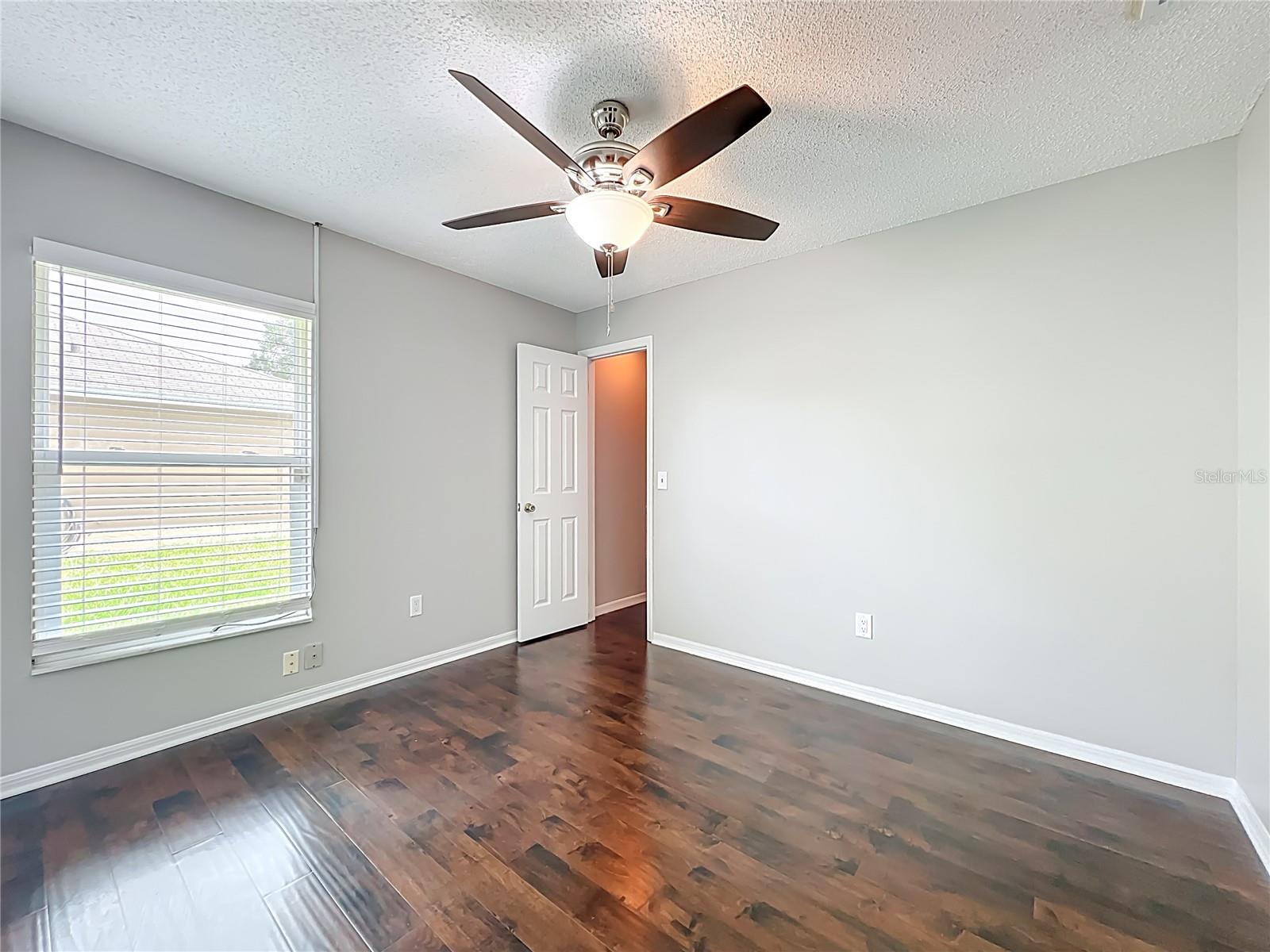 SILVER WOODS PH 01 - Residential Lease