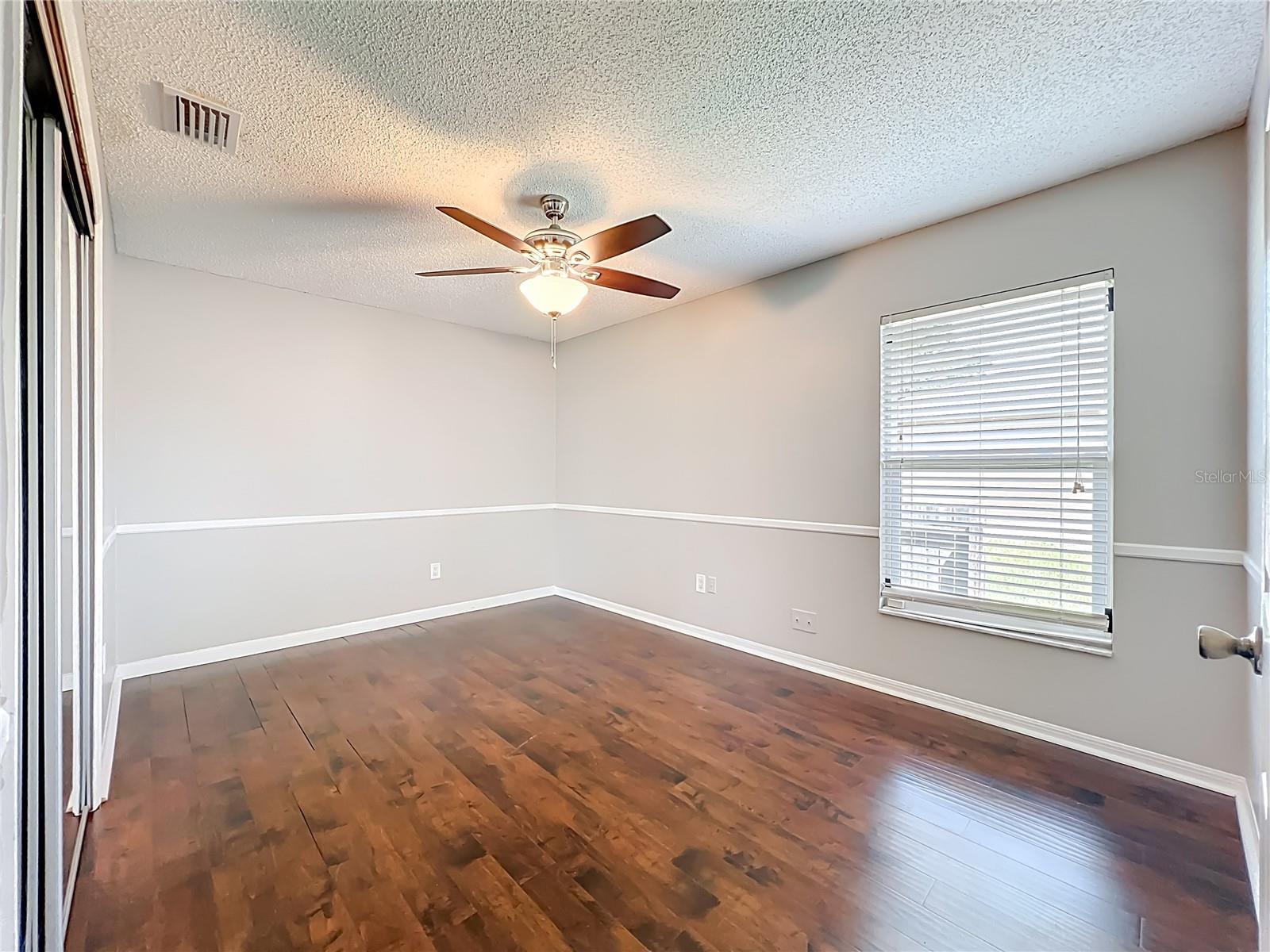 SILVER WOODS PH 01 - Residential Lease