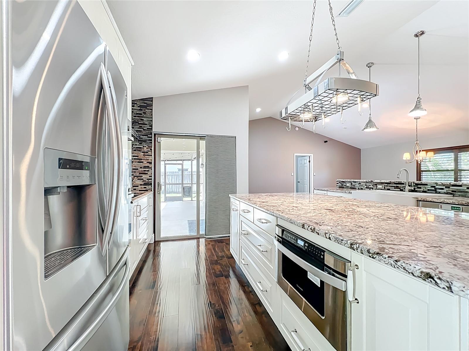 SILVER WOODS PH 01 - Residential Lease
