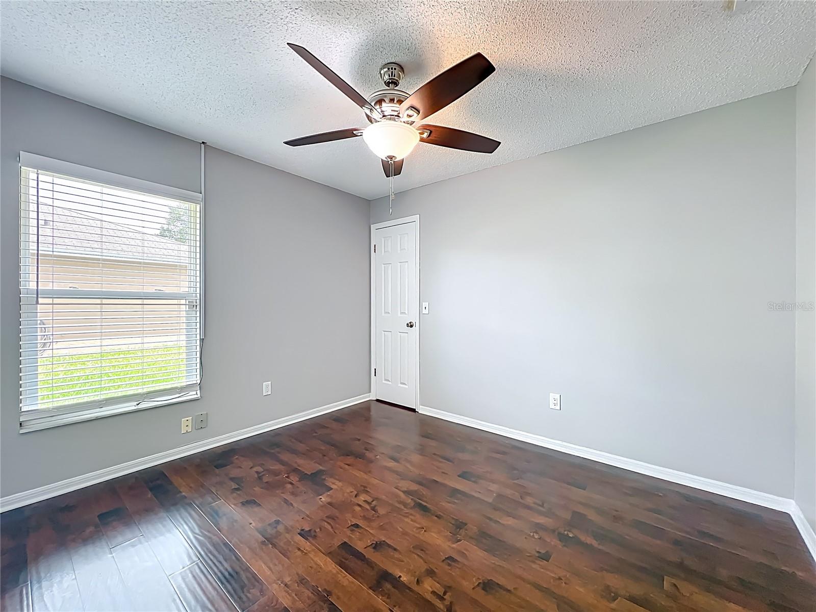 SILVER WOODS PH 01 - Residential Lease