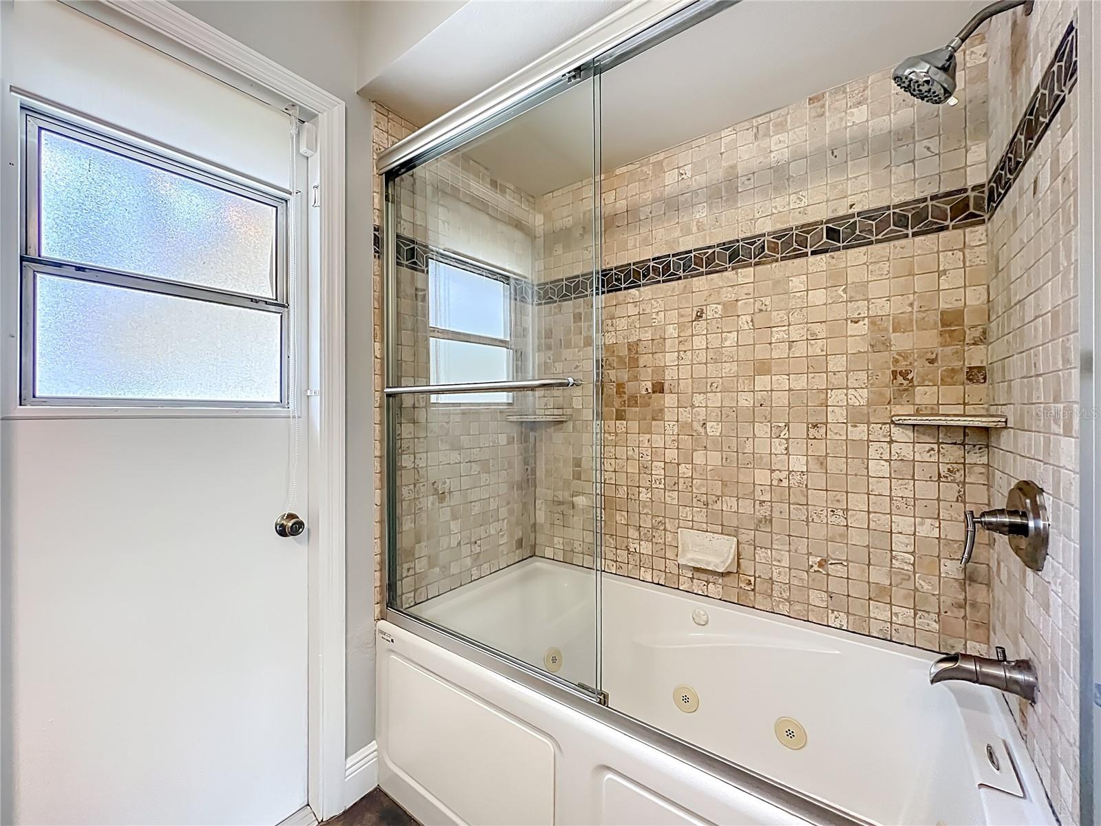 SILVER WOODS PH 01 - Residential Lease