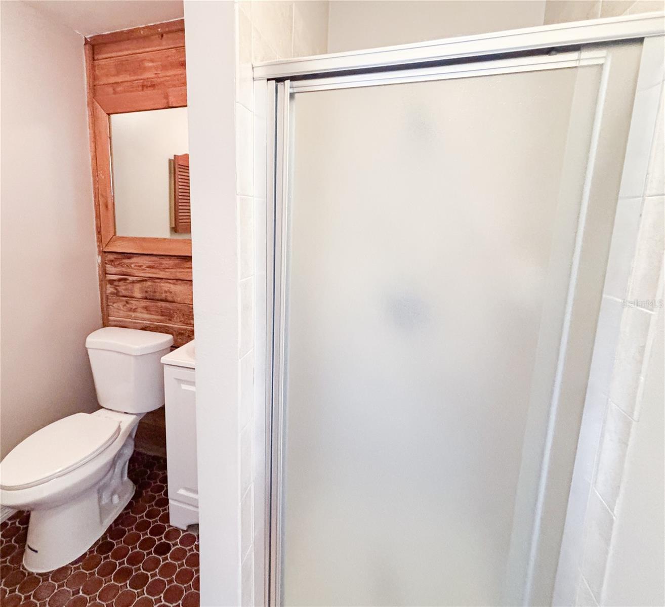 KINGSWAY DOWNS UNIT THREE - Residential