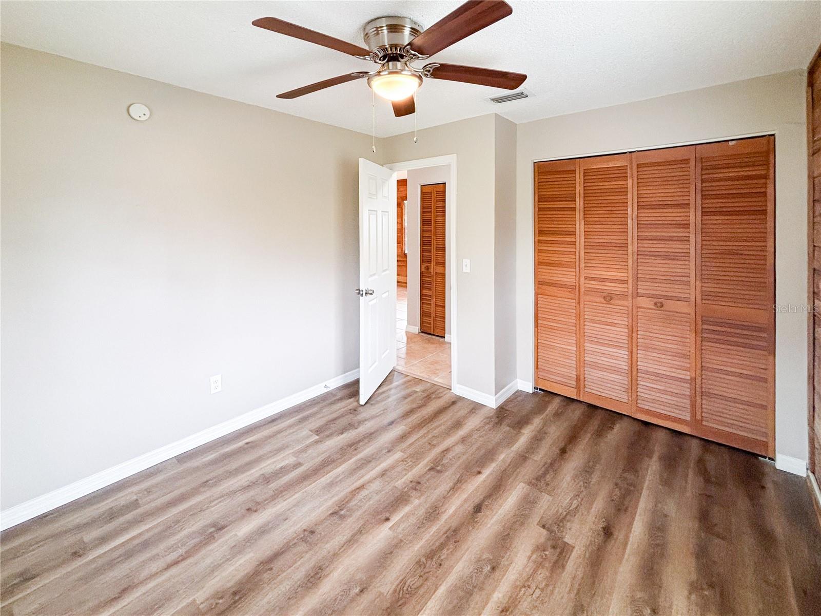 KINGSWAY DOWNS UNIT THREE - Residential