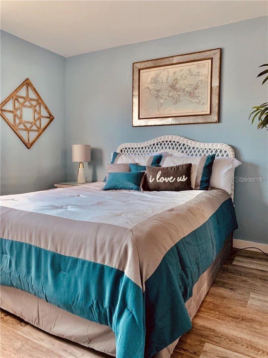 WESTWIND CONDO APTS - Residential