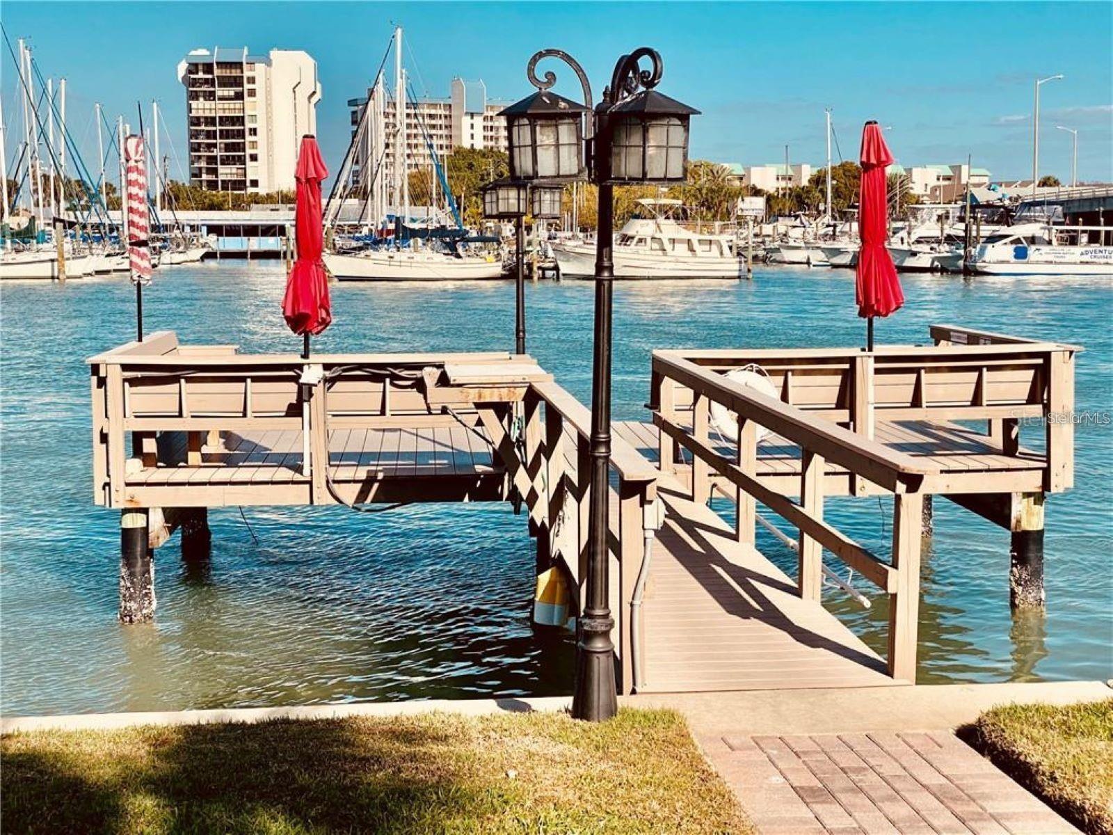 WESTWIND CONDO APTS - Residential