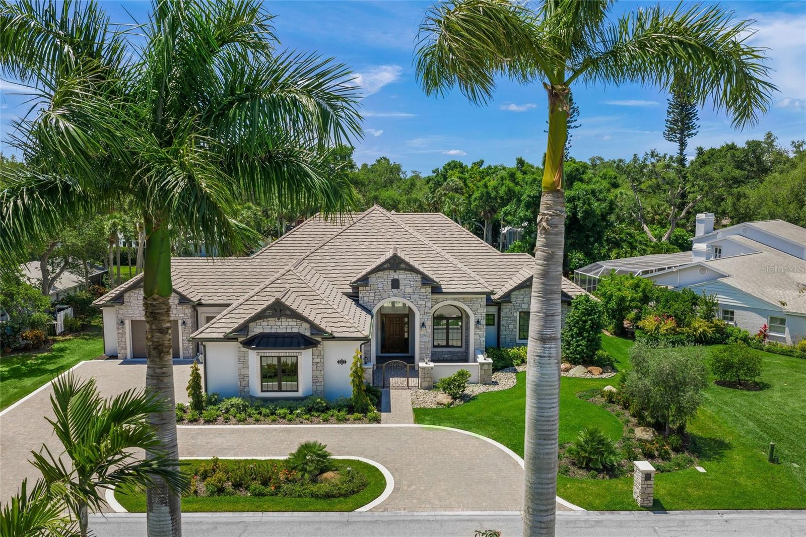 KENTWOOD ESTATES - Residential