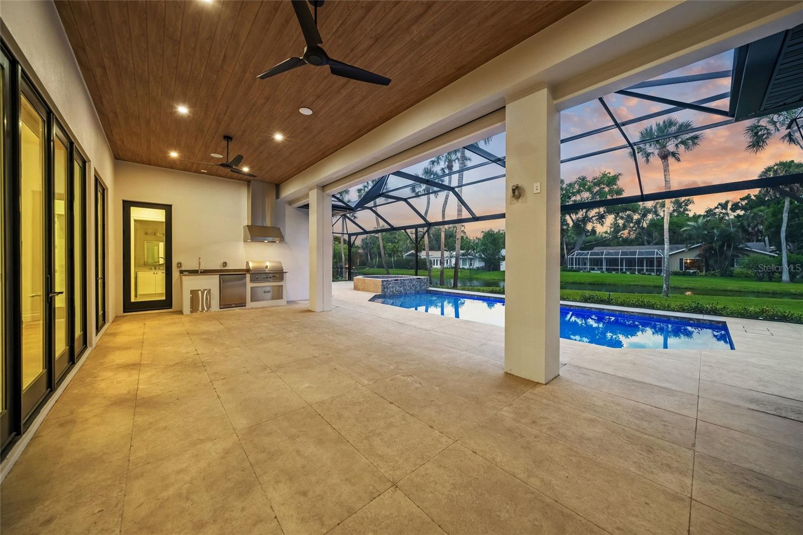 KENTWOOD ESTATES - Residential