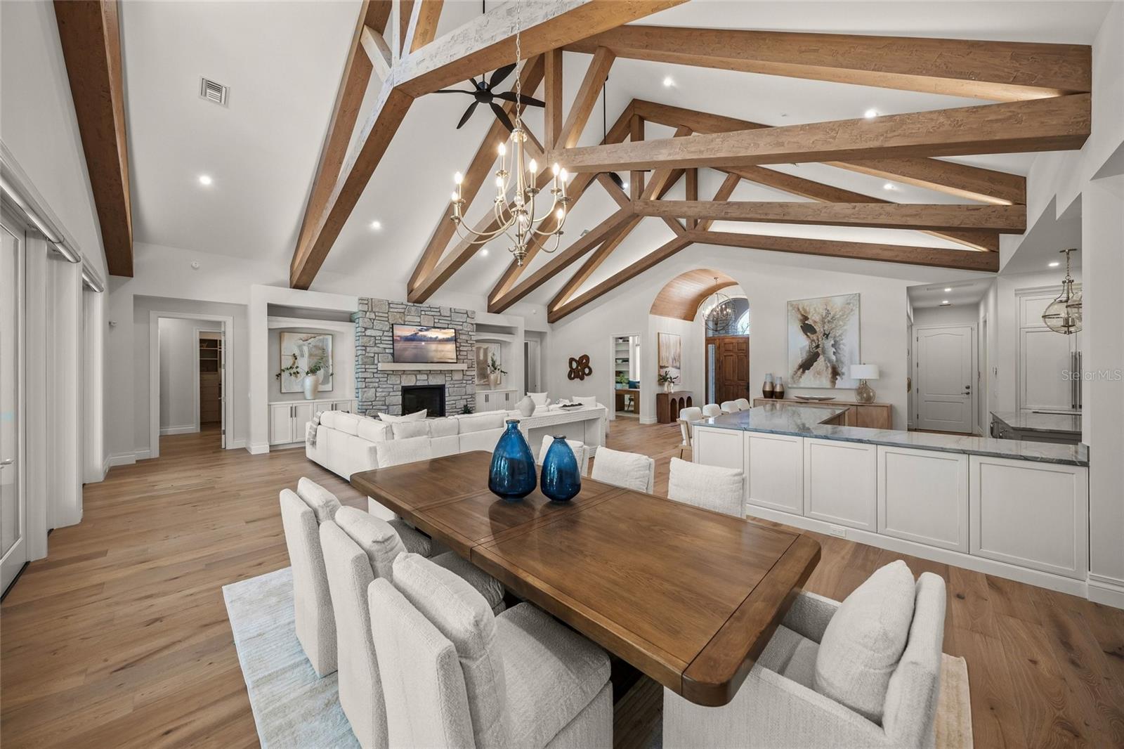 KENTWOOD ESTATES - Residential