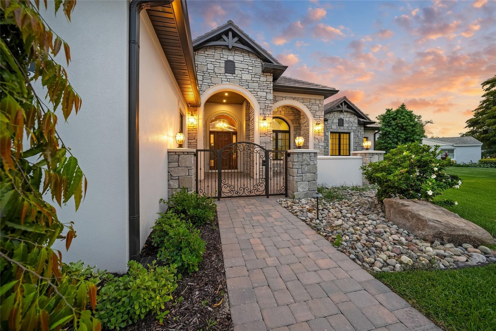 KENTWOOD ESTATES - Residential