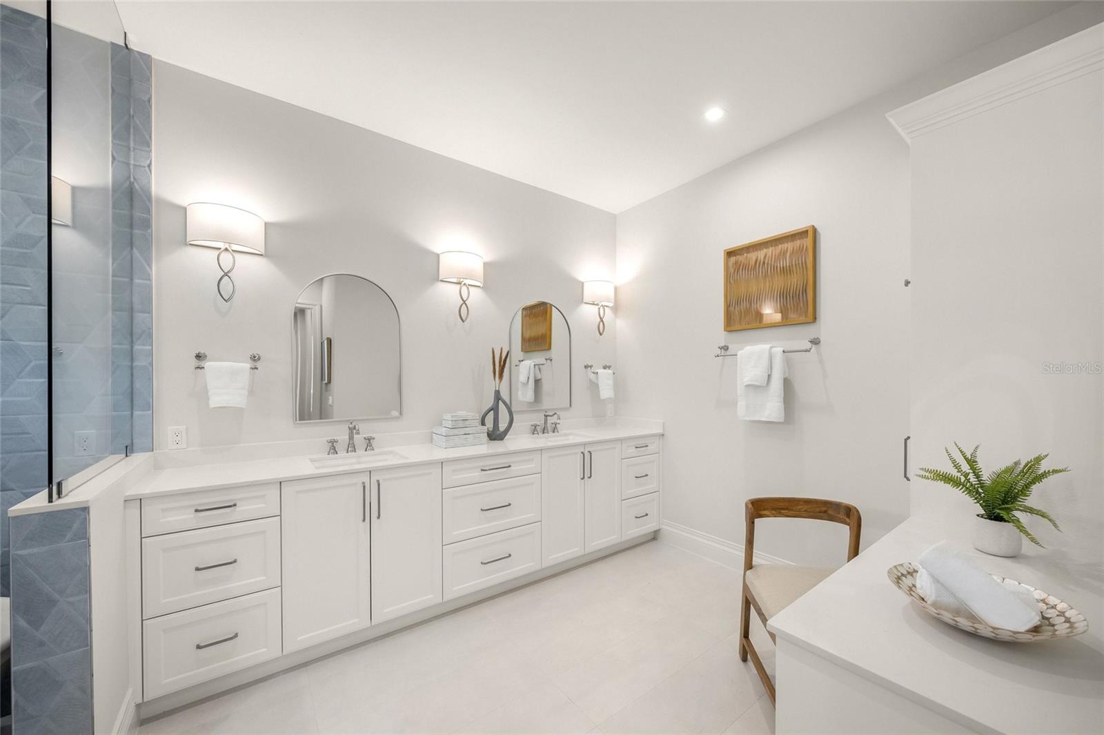 KENTWOOD ESTATES - Residential