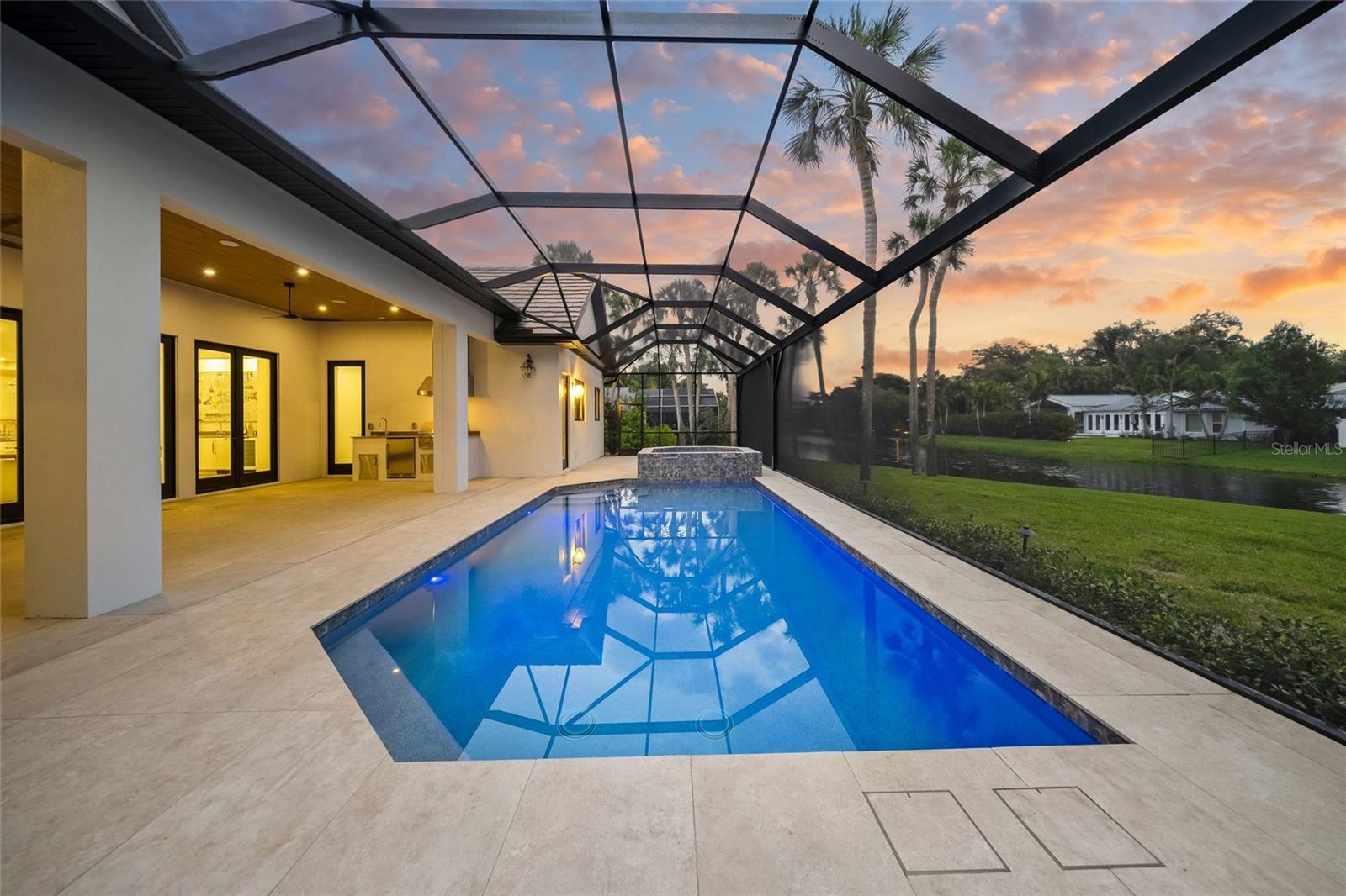 KENTWOOD ESTATES - Residential