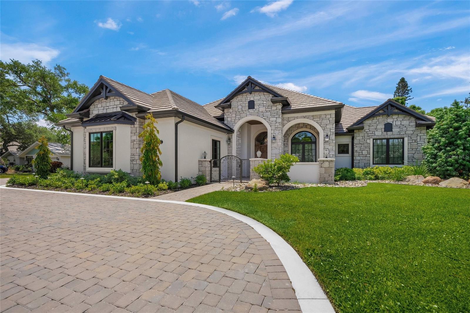 KENTWOOD ESTATES - Residential