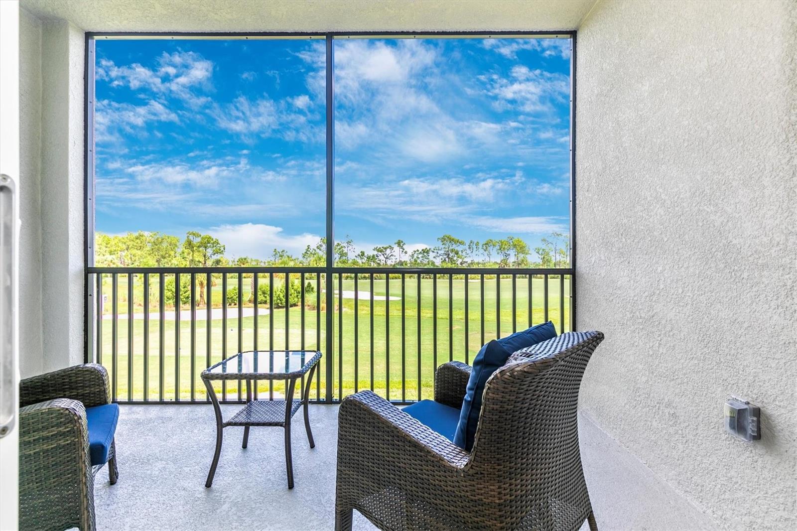 WELLEN PARK GOLF & COUNTRY CLUB - Residential