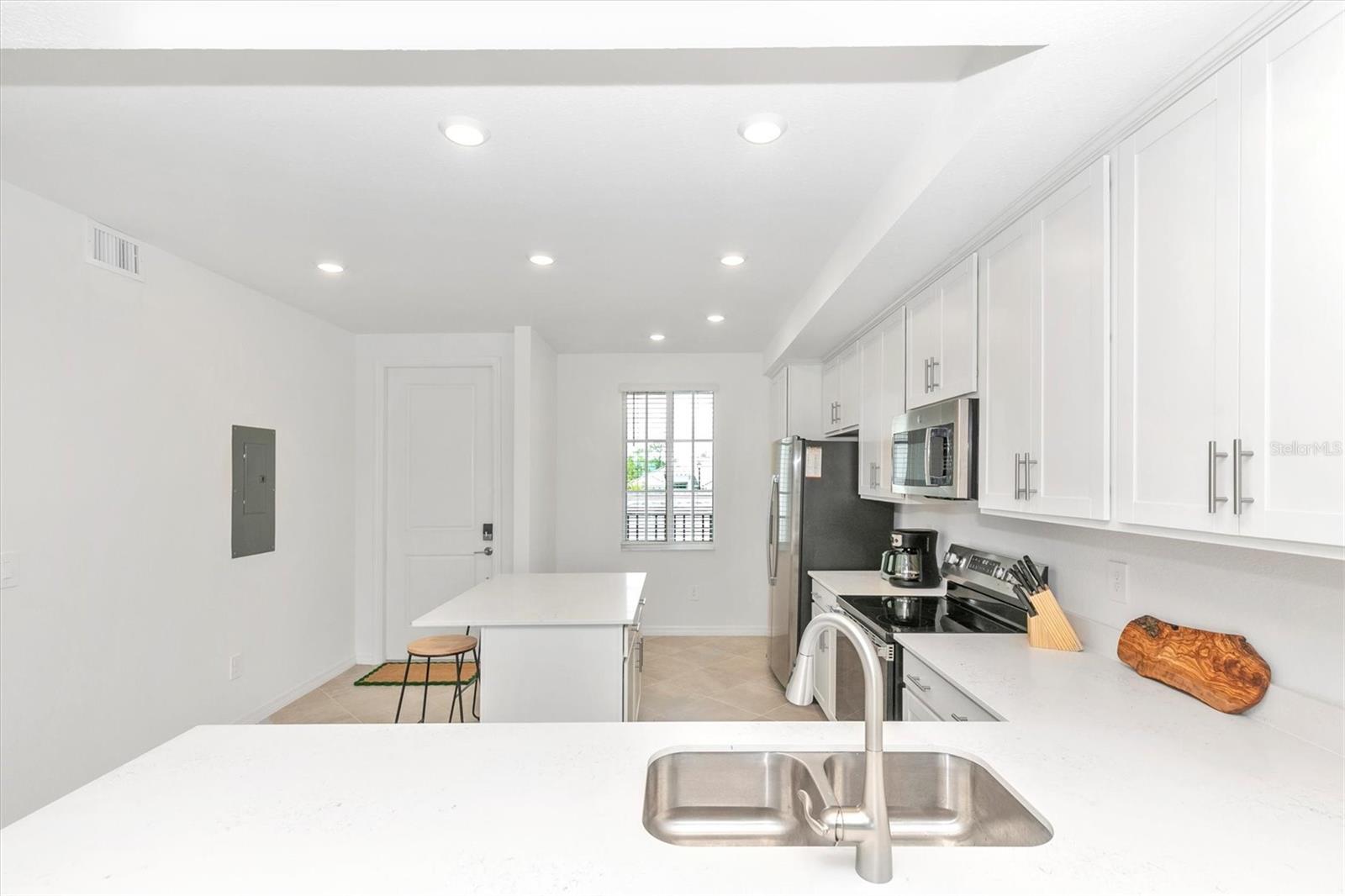 WELLEN PARK GOLF & COUNTRY CLUB - Residential