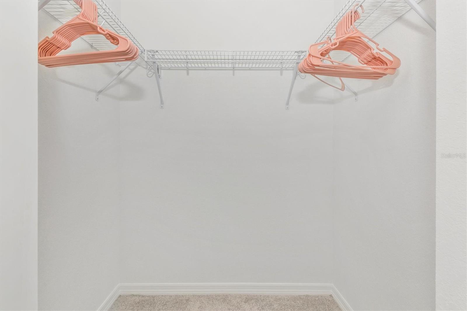 WELLEN PARK GOLF & COUNTRY CLUB - Residential