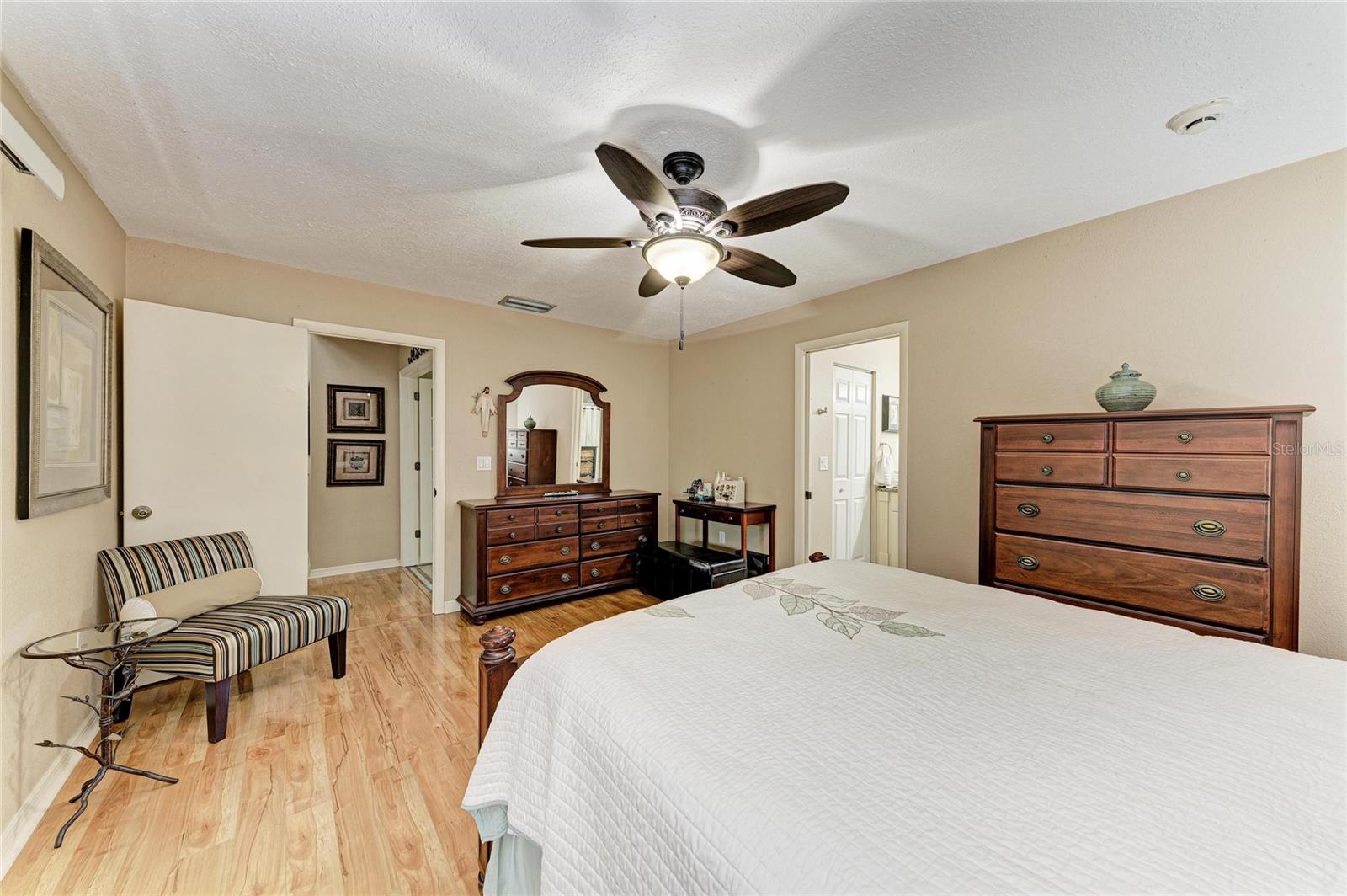 THE OAKS PH 5 - Residential