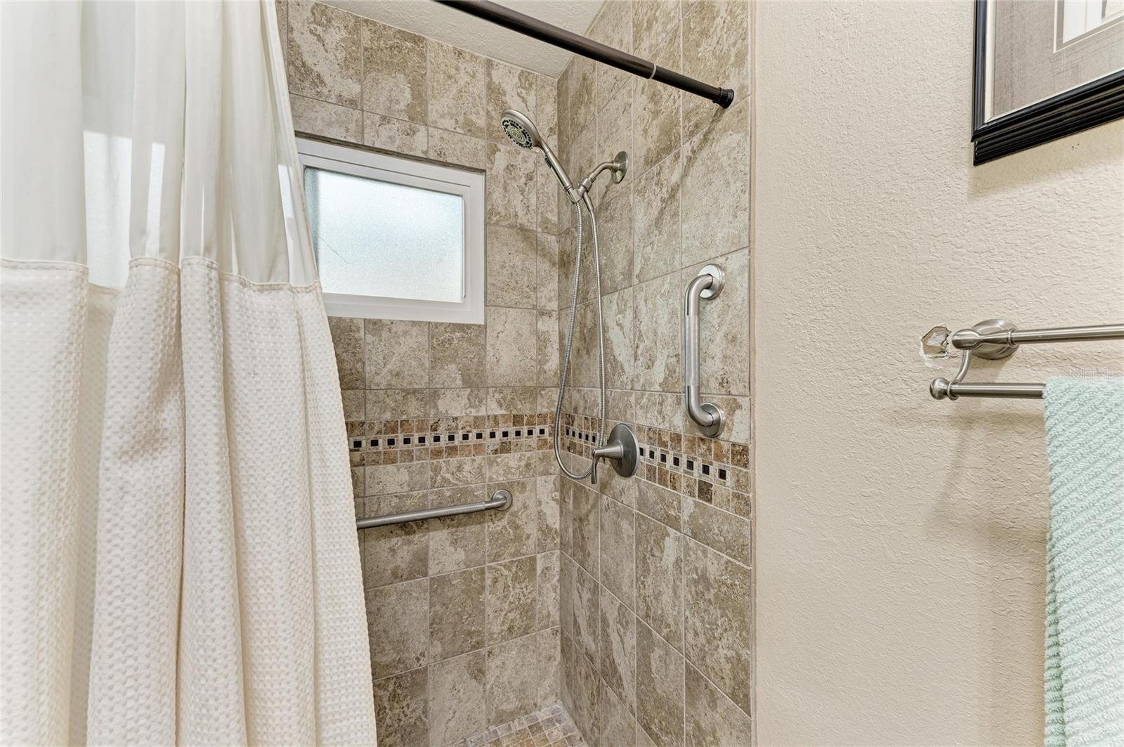 THE OAKS PH 5 - Residential