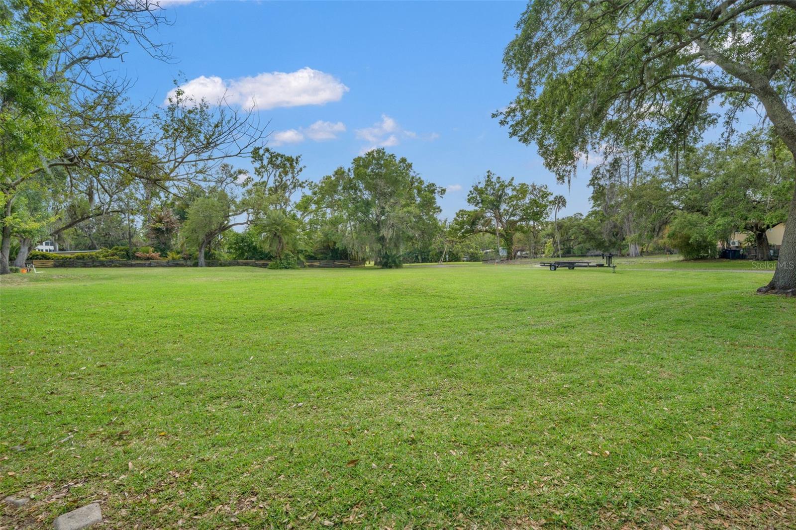 IDLEWILD ON THE HILLSBOROUGH - Land