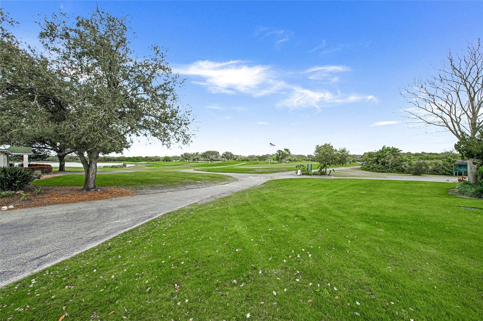 MISTY CREEK - Residential