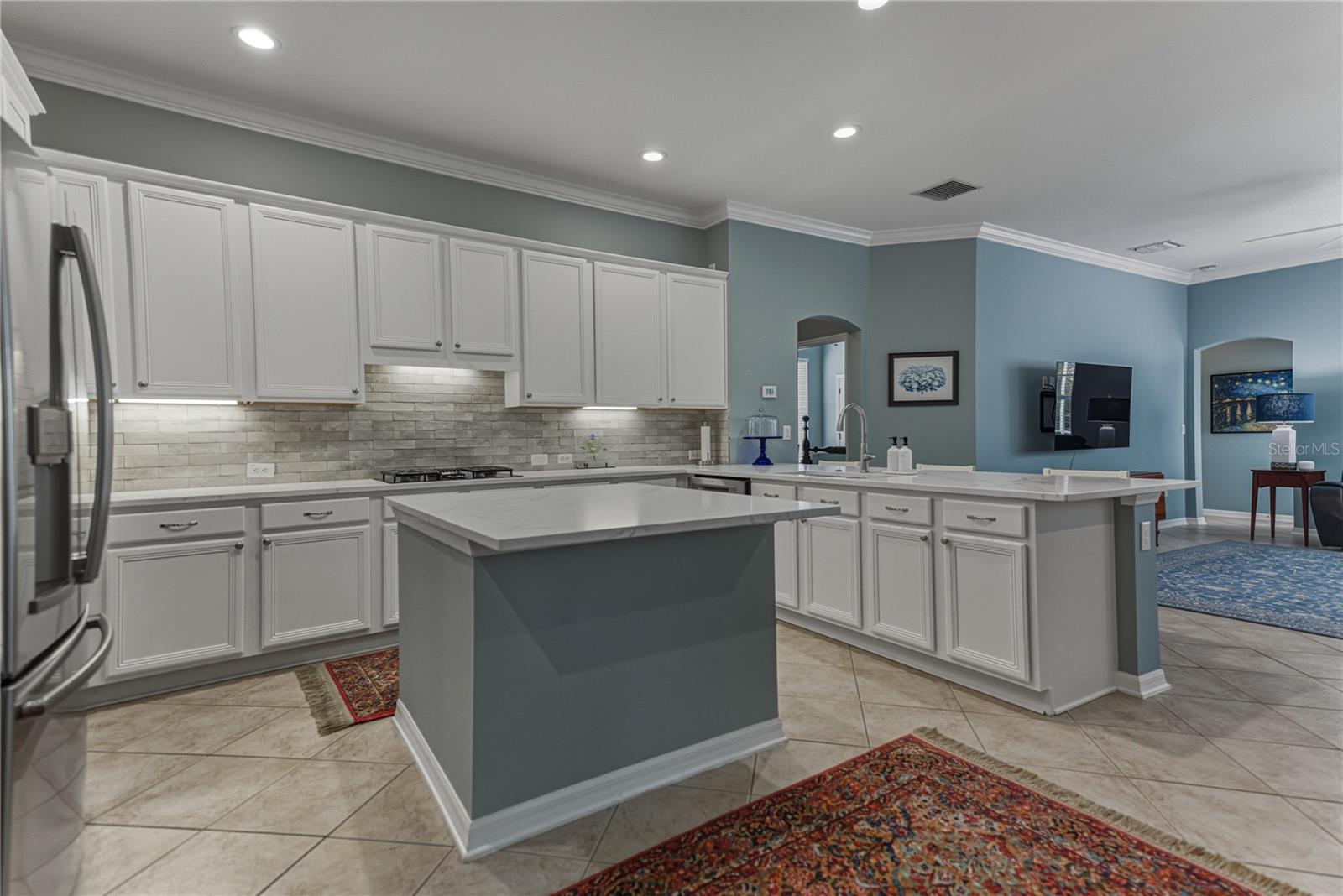 MIRABAY PH 3A-1 - Residential