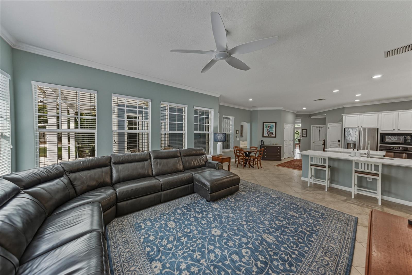 MIRABAY PH 3A-1 - Residential