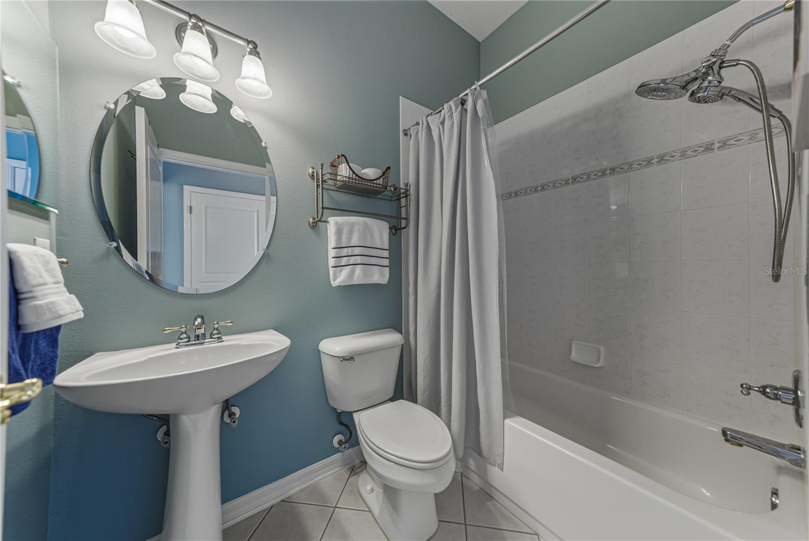 MIRABAY PH 3A-1 - Residential