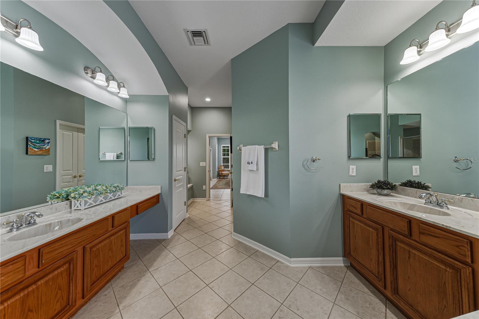 MIRABAY PH 3A-1 - Residential