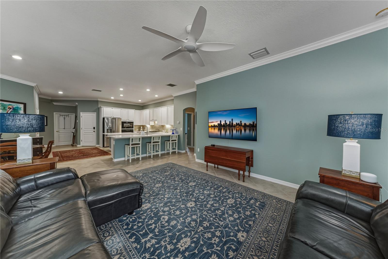 MIRABAY PH 3A-1 - Residential