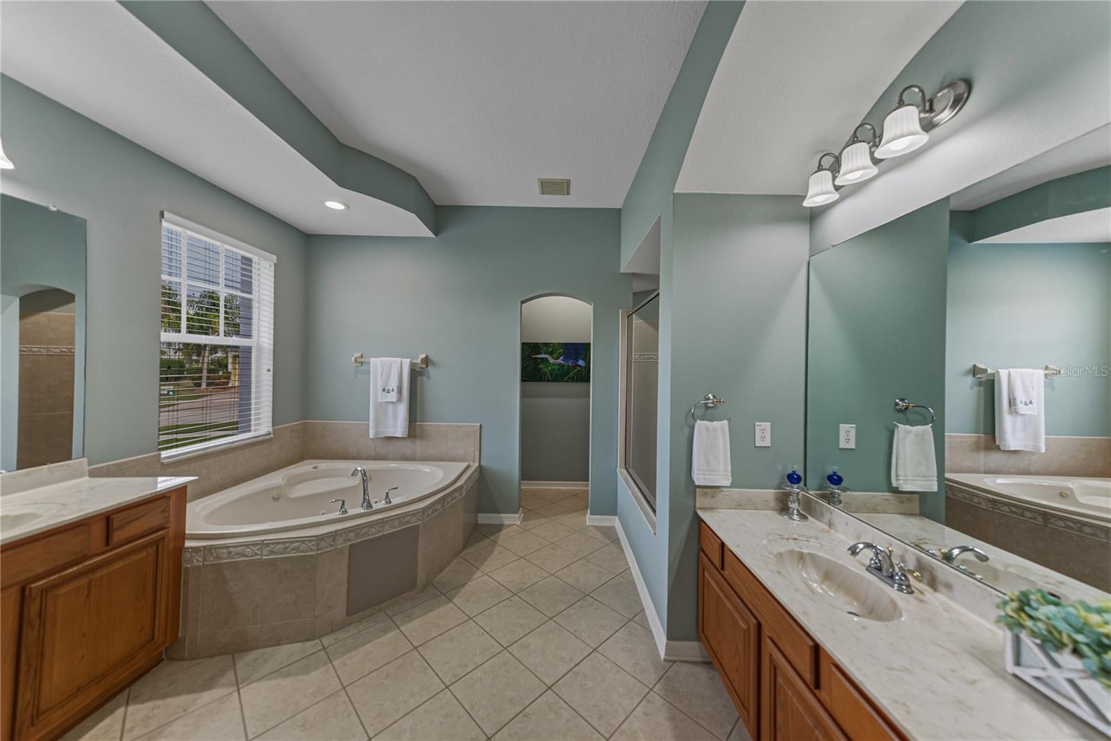 MIRABAY PH 3A-1 - Residential