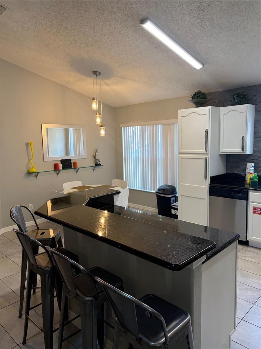 INDIAN CREEK - Residential