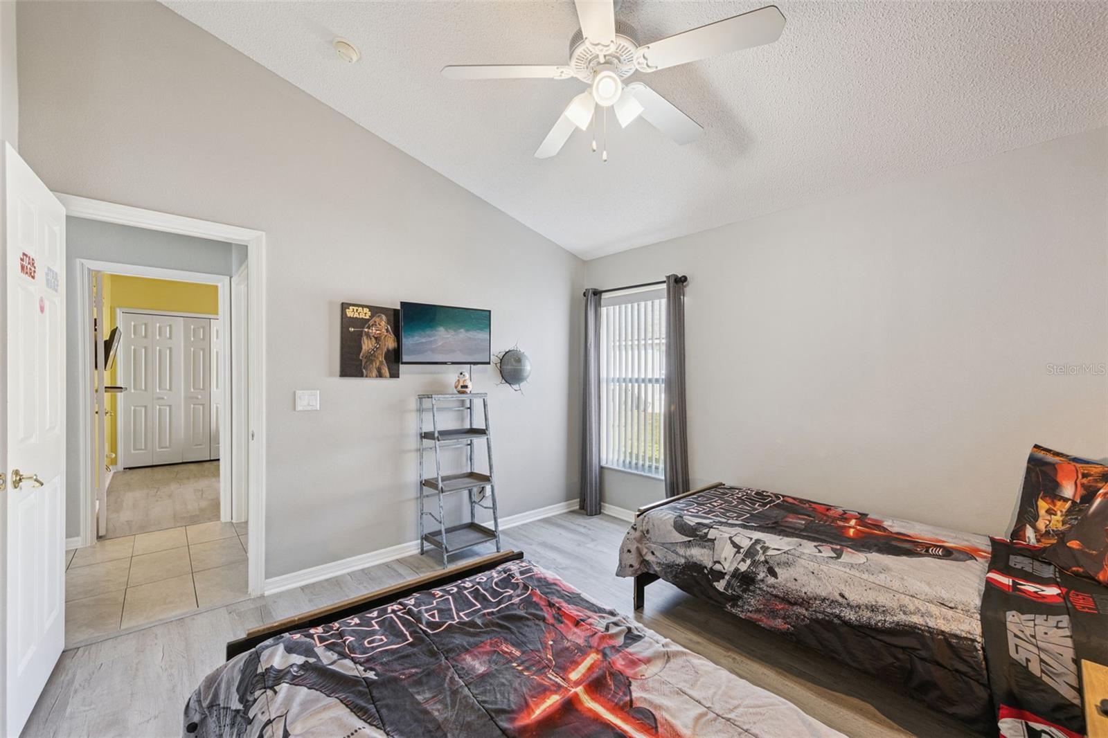 INDIAN CREEK - Residential