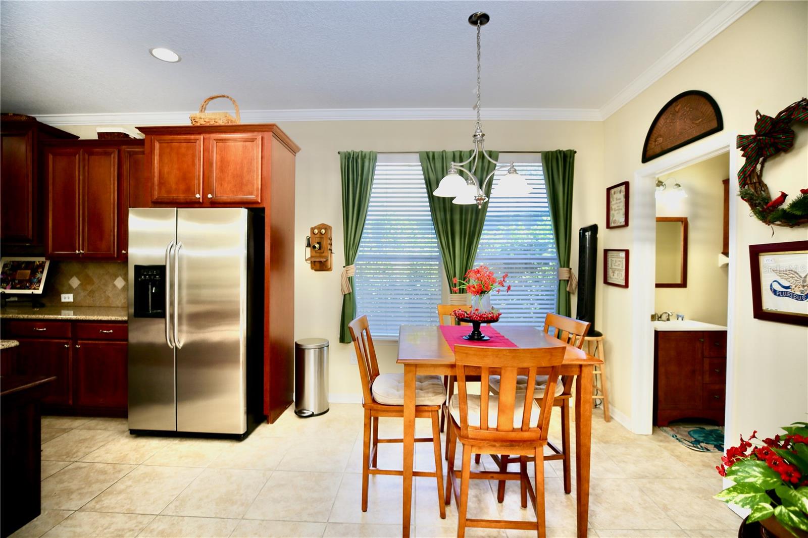 WELLINGTON MANOR PH 2 - Residential