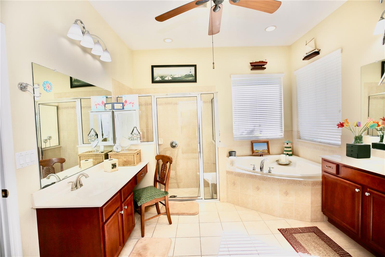 WELLINGTON MANOR PH 2 - Residential