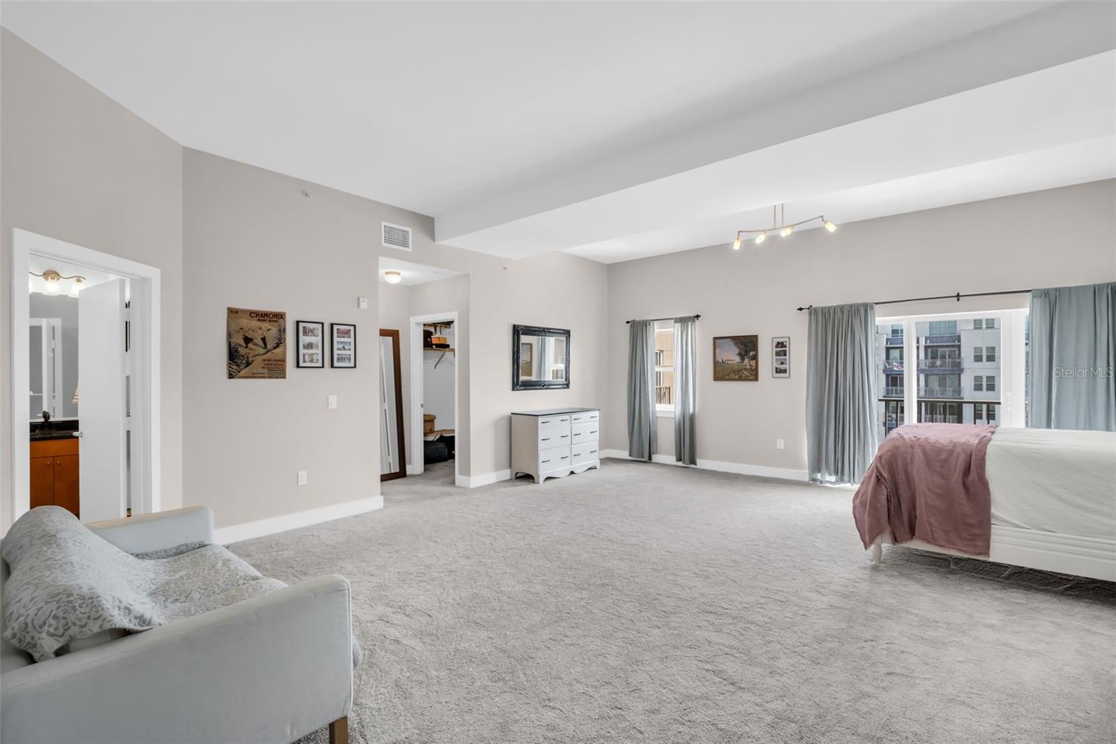 1010 CENTRAL CONDO - Residential