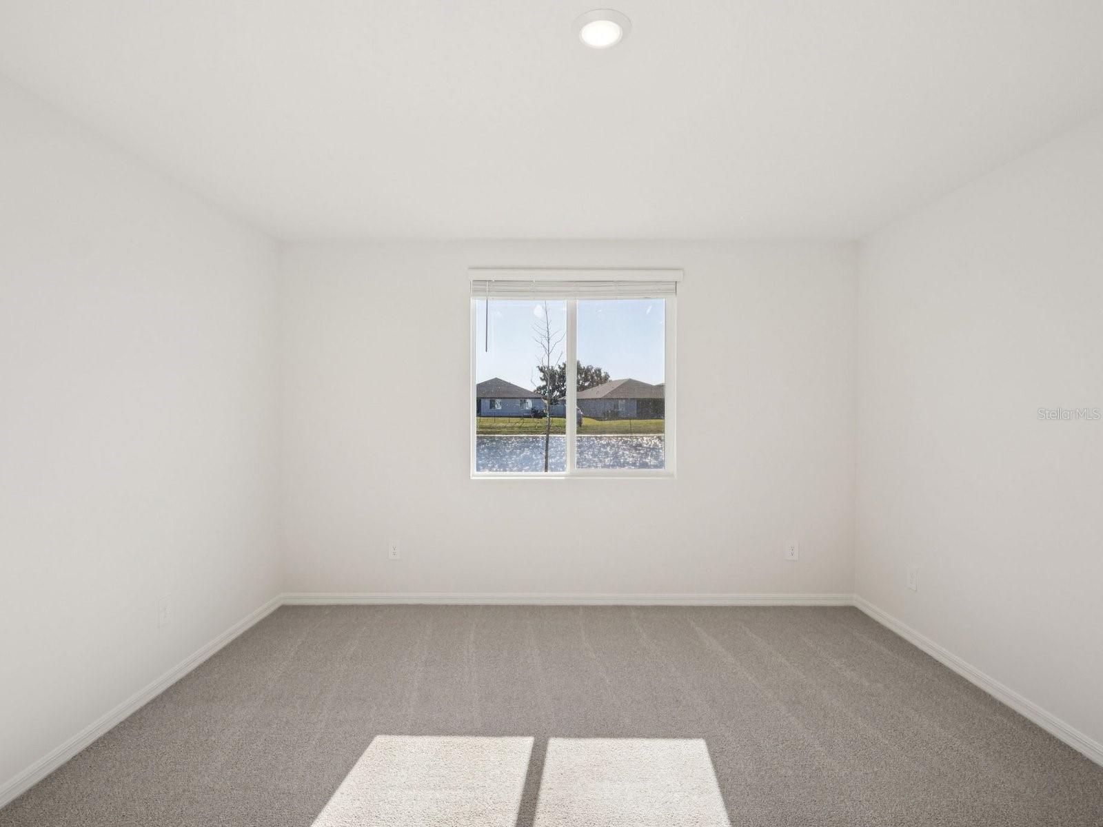 OAKFIELD TRAILS - Residential